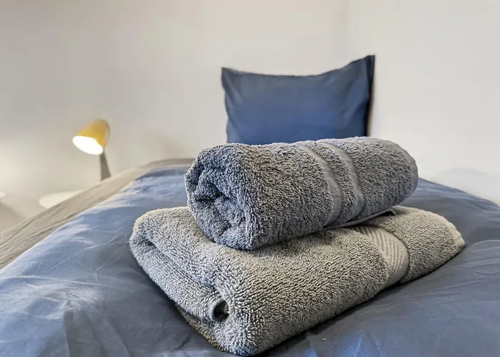 Feworld Freilassing - 2 Apartments - Near Train Station - Free Parking