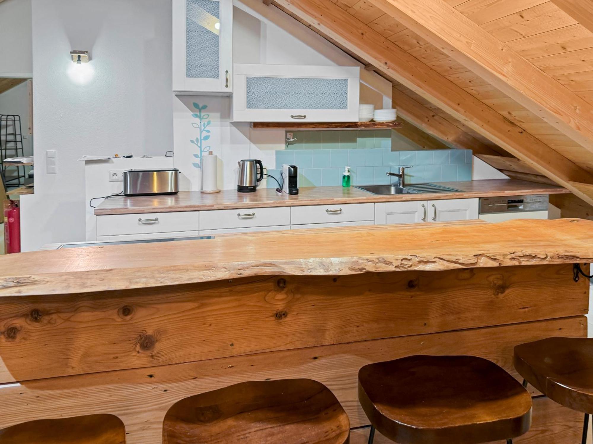 Feworld - 2 - Near Train Station - Free Parking Apartment Freilassing